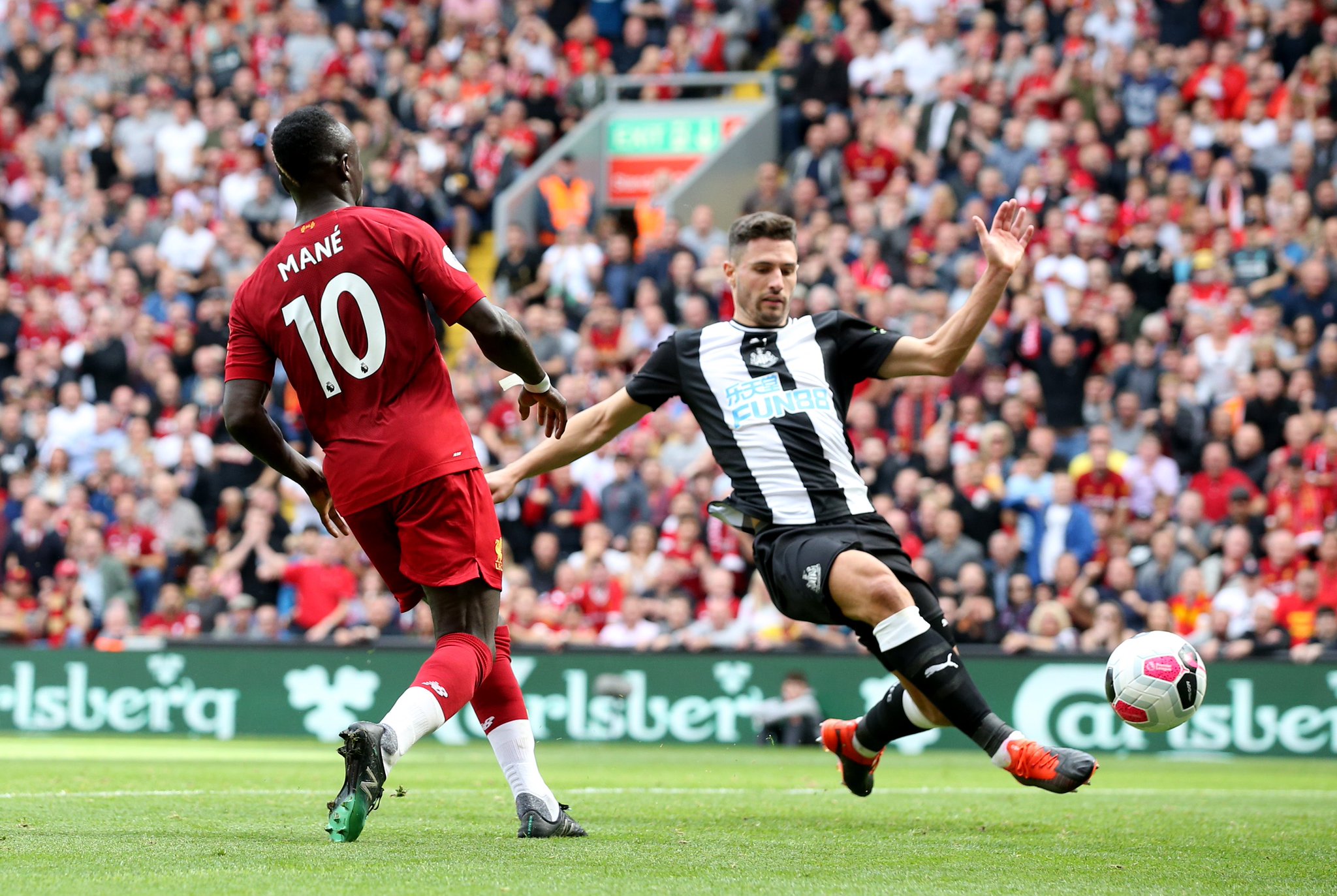 群雄逐鹿的 群雄逐鹿的