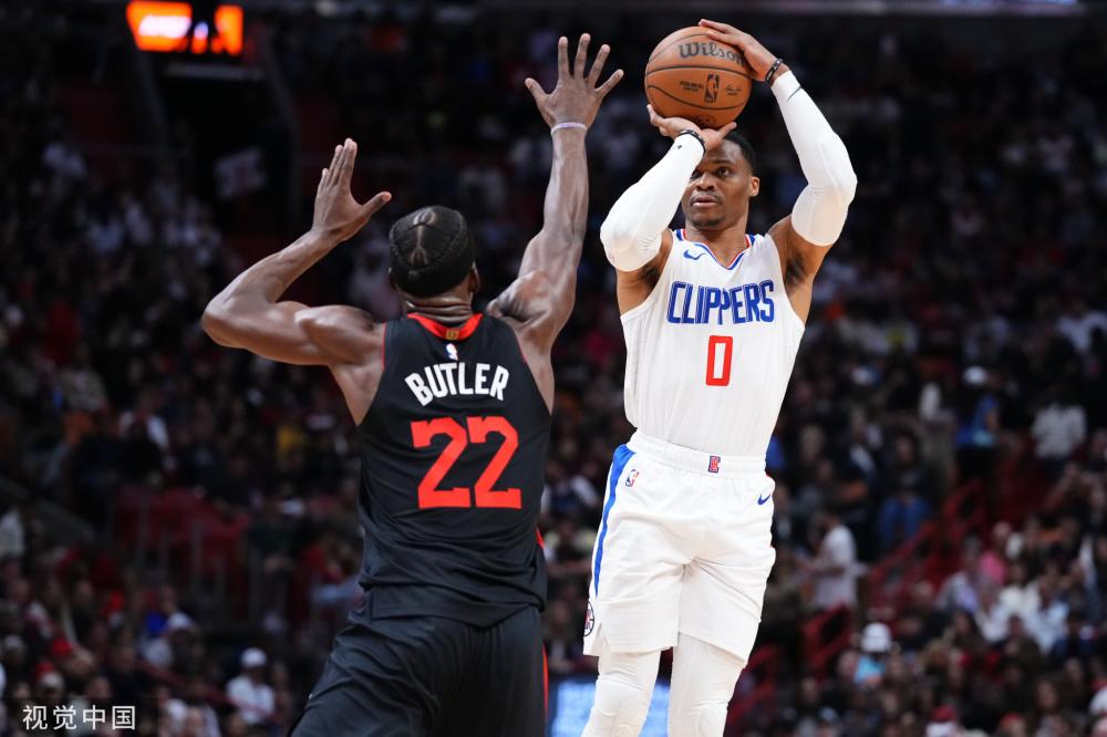 将使球队在 将使球队在