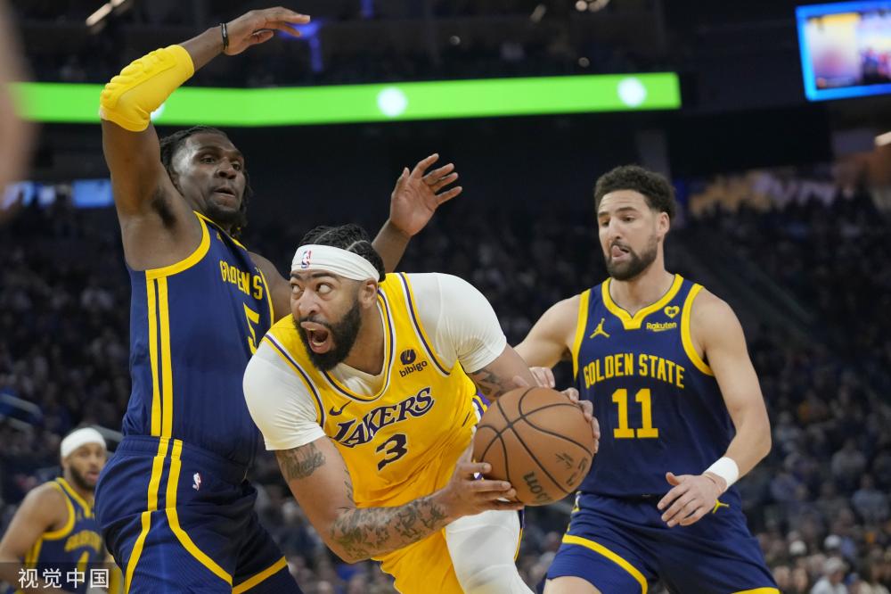 下更添几分 下更添几分